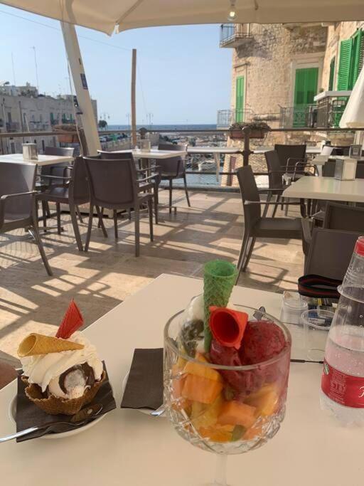 Casa Vacanza Raggio Di Sole 지오비나조 외부 사진