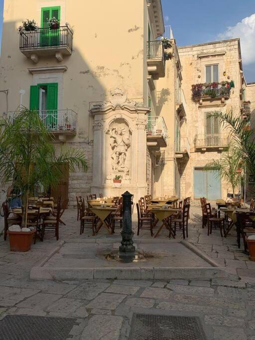 Casa Vacanza Raggio Di Sole 지오비나조 외부 사진